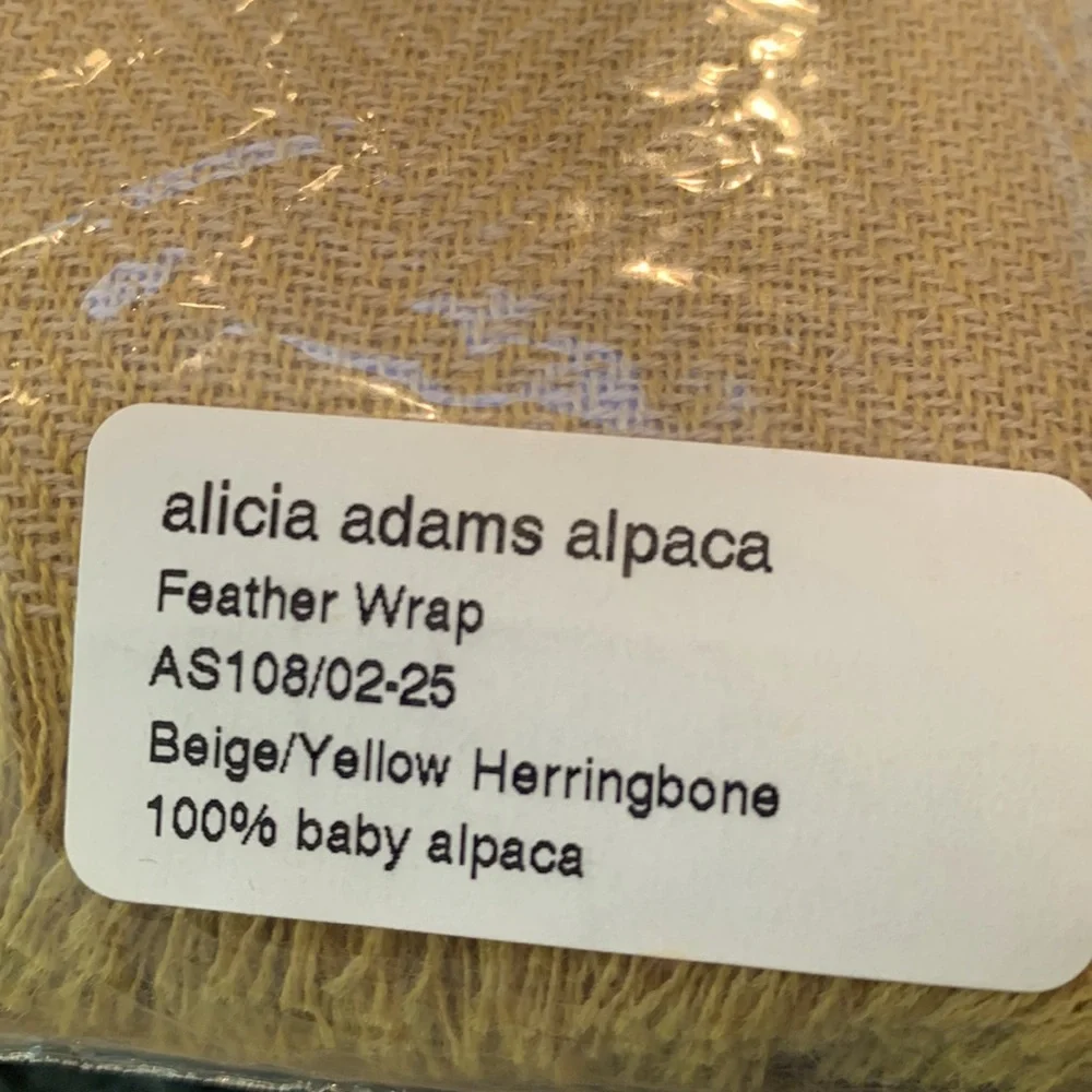 Alicia Adams Alpaca alicia adams